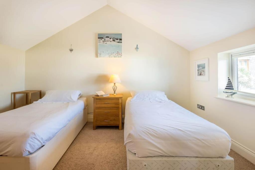 Sea Gem, Bay Holidays Holiday home *