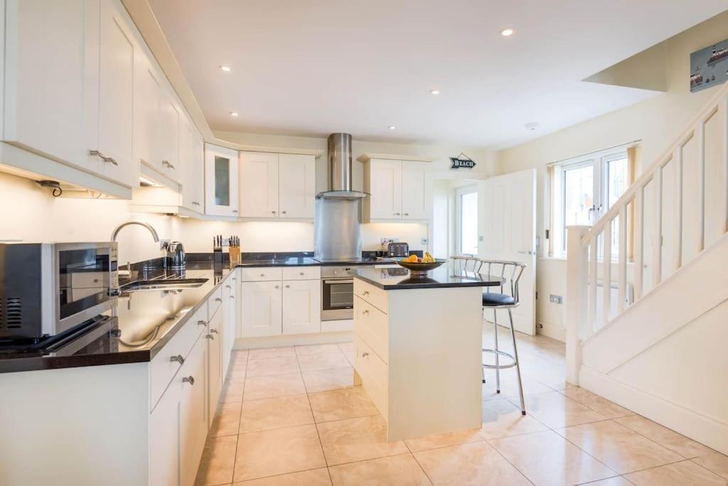Holiday home Sea Gem, Bay Holidays